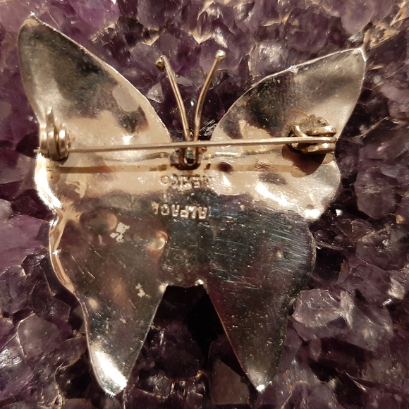 Vintage Abalone and Silver Butterfly Brooch - Picture 7 of 8